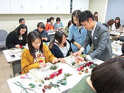 韓国「cheonan yonam college」にてゲスト講義