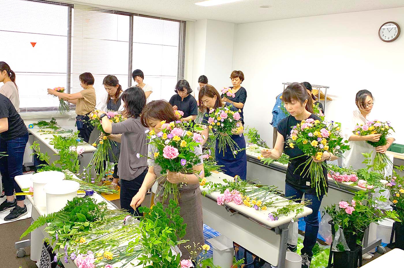 今年も最難関の国家検定 フラワー装飾技能士 100 合格 Belles Fleurs Tokyo プリザーブドフラワーショップ スクール
